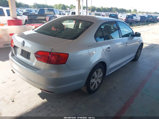 45570249 :رقم المزاد ، 3VWDP7AJ1DM214766 vin ، 2013 Volkswagen Jetta 2.5l Se مزاد بيع