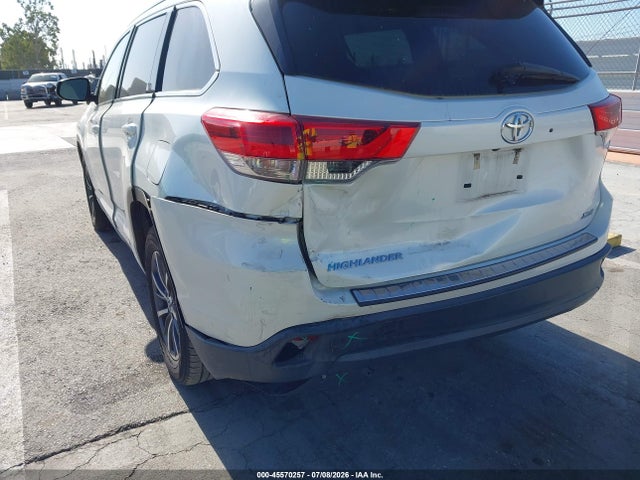 Toyota Highlander Xle 2017 5TDKZRFH5HS518873 Image 6