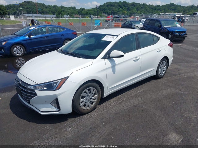 Hyundai ELANTRA SE 2020 5NPD74LF3LH618134 Image 2