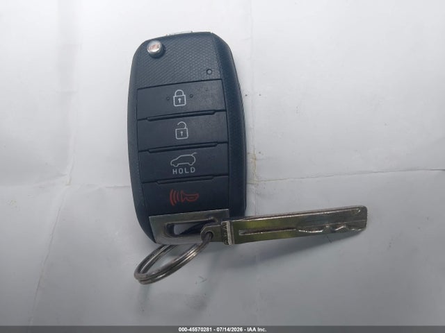Auction sale of the 2015 Kia Soul, vin: KNDJN2A21F7765316, lot number: 45570281