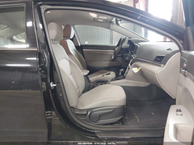 Hyundai ELANTRA SE 2020 5NPD74LF3LH606954 Image 5