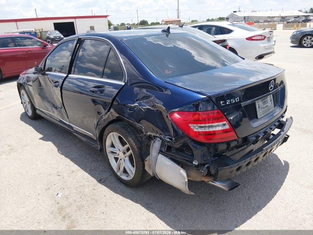 Продажа на аукционе авто 2014 Mercedes-benz C-class C 250 Sport, vin: WDDGF4HB2EG229861, номер лота: 45570295