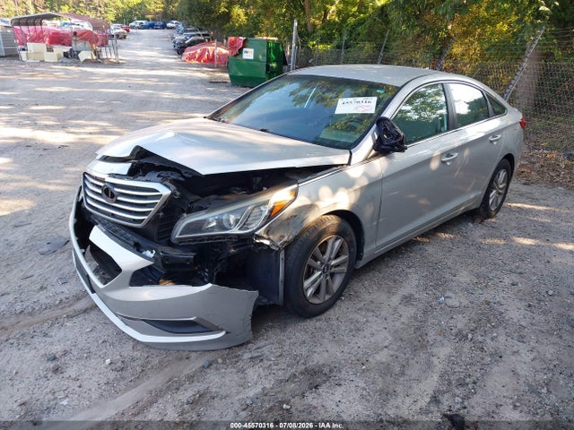 Hyundai SONATA SE 2016 5NPE24AF8GH320058 Image 2