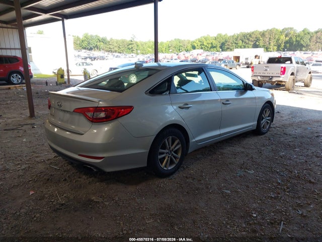 Hyundai SONATA SE 2016 5NPE24AF8GH320058 Image 4