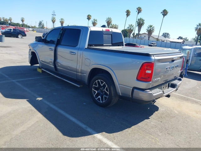 1C6SRFJP6SN547543 RAM 1500 Laramie 4x4 5&#039;7 Box