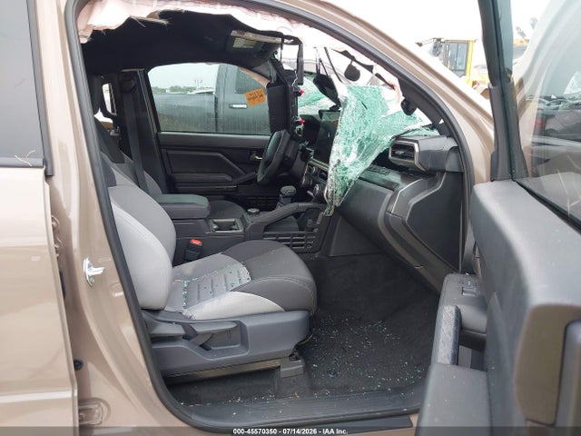 2026 Toyota Tacoma Trd Sport მანქანა იყიდება აუქციონზე, vin: 3TMKB5FN1TM065749, აუქციონის ნომერი: 45570350