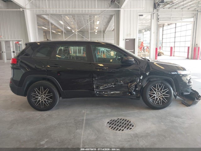 2017 Jeep Cherokee Sport მანქანა იყიდება აუქციონზე, vin: 1C4PJLAB2HD231175, აუქციონის ნომერი: 45570419