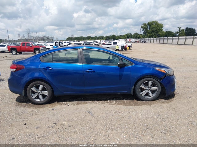 2018 Kia Forte S მანქანა იყიდება აუქციონზე, vin: 3KPFL4A76JE224936, აუქციონის ნომერი: 45570455