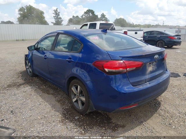 2018 Kia Forte S მანქანა იყიდება აუქციონზე, vin: 3KPFL4A76JE224936, აუქციონის ნომერი: 45570455