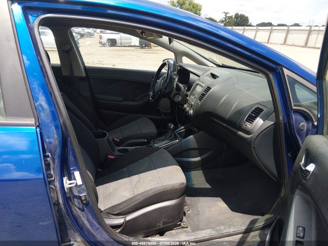 2018 Kia Forte S მანქანა იყიდება აუქციონზე, vin: 3KPFL4A76JE224936, აუქციონის ნომერი: 45570455