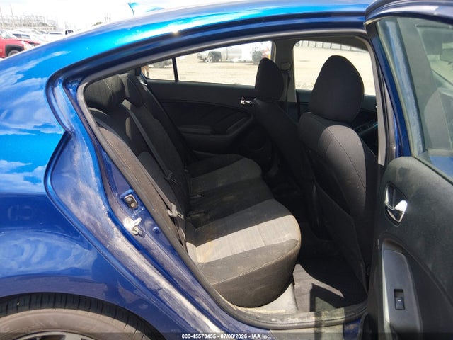 2018 Kia Forte S მანქანა იყიდება აუქციონზე, vin: 3KPFL4A76JE224936, აუქციონის ნომერი: 45570455