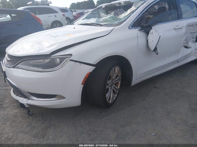 Aukcja sprzedaży 2015 Chrysler 200 Limited, vin: 1C3CCCABXFN588432, numer aukcji: 45570493
