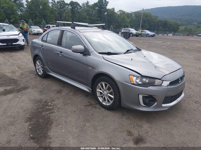 2016 Mitsubishi Lancer Es მანქანა იყიდება აუქციონზე, vin: JA32V2FW4GU011215, აუქციონის ნომერი: 45570496