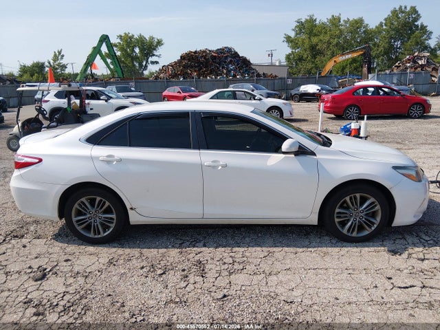 4T1BF1FK6FU933016 Toyota CAMRY SE