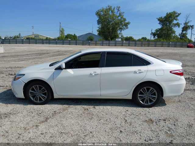 4T1BF1FK6FU933016 Toyota CAMRY SE