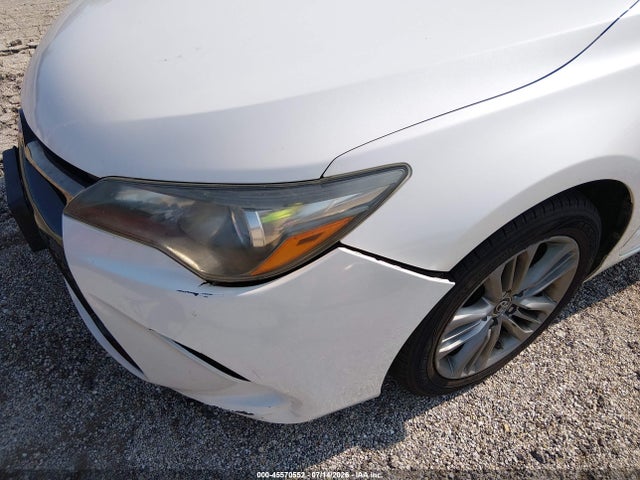 4T1BF1FK6FU933016 Toyota CAMRY SE