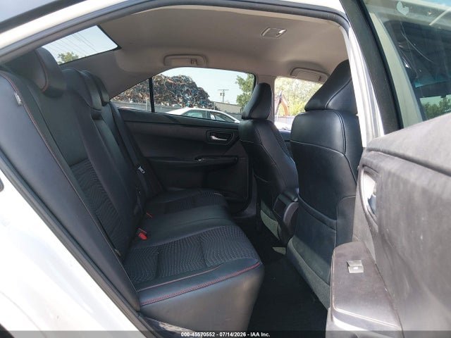 4T1BF1FK6FU933016 Toyota CAMRY SE