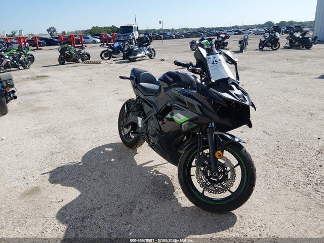 Продажа на аукционе авто 2025 Kawasaki Ex650 R, vin: ML5EXER16SDAE1778, номер лота: 45570581