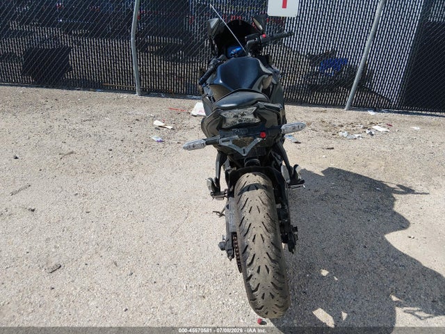 Продаж на аукціоні авто 2025 Kawasaki Ex650 R, vin: ML5EXER16SDAE1778, номер лоту: 45570581
