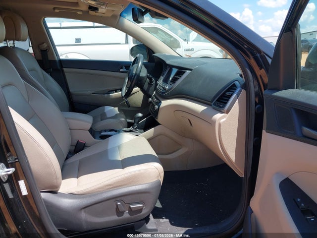 Продажа на аукционе авто 2016 Hyundai Tucson Limited, vin: KM8J33A28GU222166, номер лота: 45570590