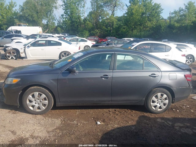 2011 Toyota Camry Le მანქანა იყიდება აუქციონზე, vin: 4T1BF3EK4BU606119, აუქციონის ნომერი: 45570600