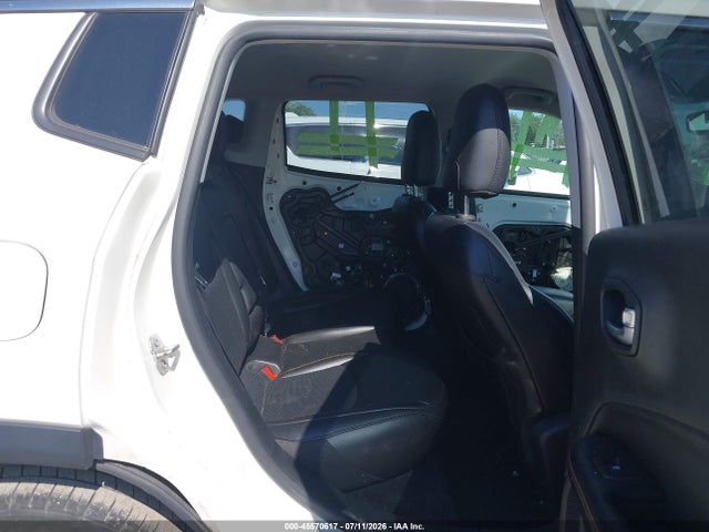 3C4NJCCB0KT814818 Jeep Compass Limited Fwd