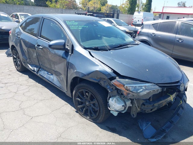 Toyota COROLLA LE 2018 5YFBURHE2JP855517 Image 13