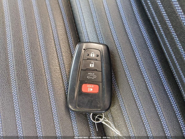 Продаж на аукціоні авто 2019 Toyota Rav4 Hybrid Xse, vin: 2T3EWRFV3KW028126, номер лоту: 45570682