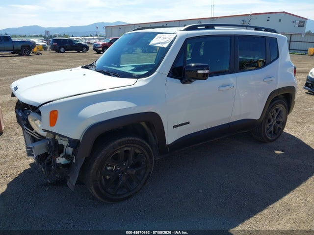 ZACNJDE16NPN72524 Jeep Renegade Altitude 4x4