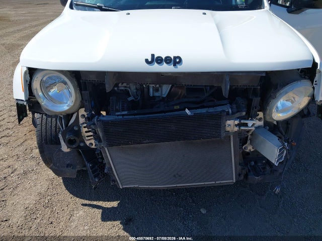 ZACNJDE16NPN72524 Jeep Renegade Altitude 4x4