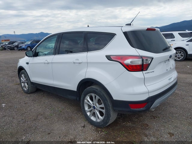 1FMCU9GD9HUA41354 Ford ESCAPE SE