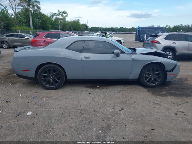 Aukcja sprzedaży 2022 Dodge Challenger Sxt, vin: 2C3CDZAG4NH226700, numer aukcji: 45570697