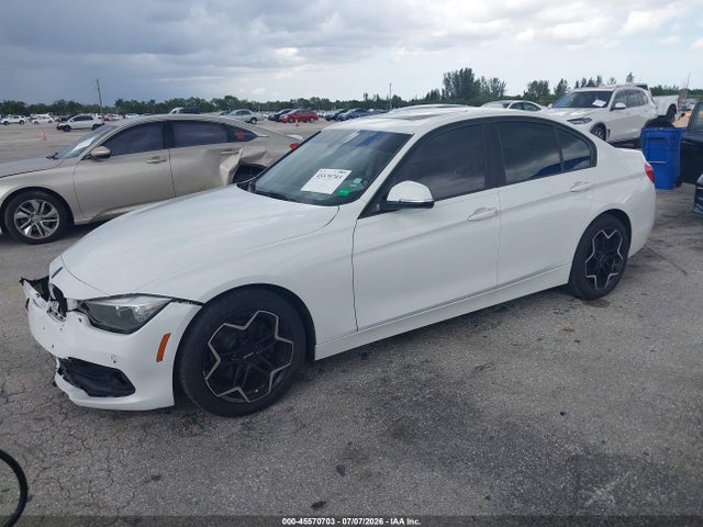 Aukcja sprzedaży 2016 Bmw 320i, vin: WBA8E1G54GNU11374, numer aukcji: 45570703