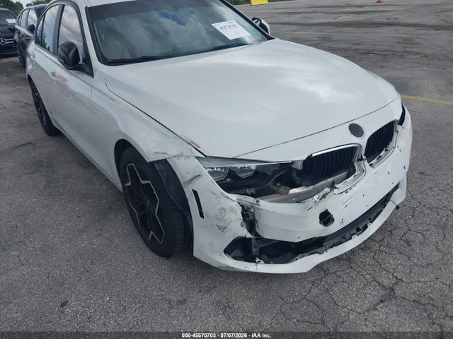 Aukcja sprzedaży 2016 Bmw 320i, vin: WBA8E1G54GNU11374, numer aukcji: 45570703