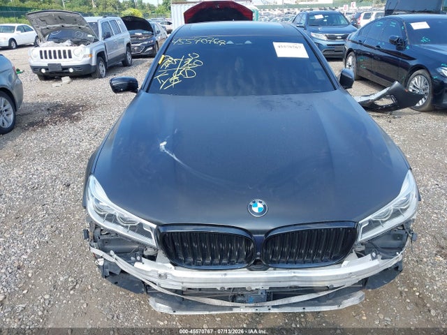 45570767 :رقم المزاد ، WBA7F2C57HG421682 vin ، 2017 Bmw Alpina B7 Xdrive مزاد بيع