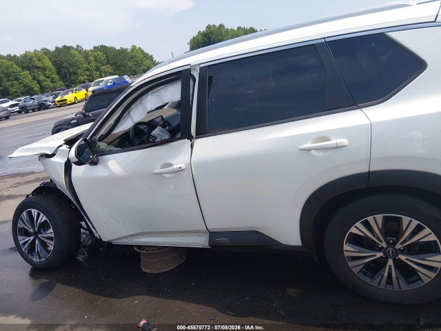 45570772 :رقم المزاد ، 5N1BT3BA3PC812291 vin ، 2023 Nissan Rogue Sv Fwd مزاد بيع