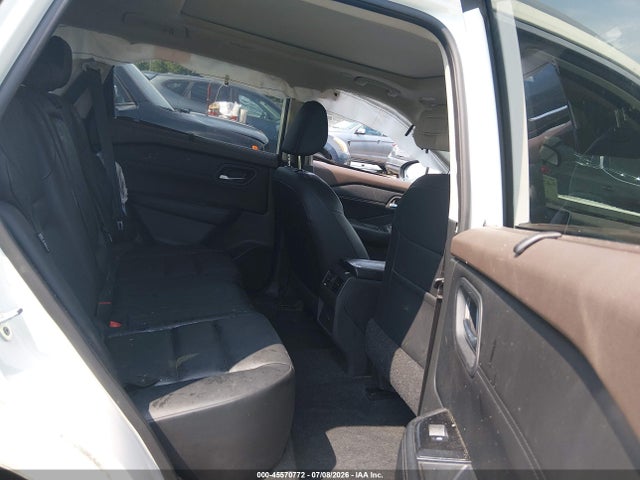 45570772 :رقم المزاد ، 5N1BT3BA3PC812291 vin ، 2023 Nissan Rogue Sv Fwd مزاد بيع