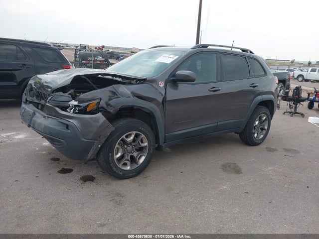 45570830 :رقم المزاد ، 1C4PJMBX5KD328796 vin ، 2019 Jeep Cherokee Trailhawk Elite 4x4 مزاد بيع