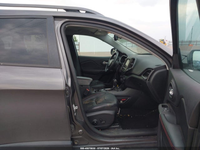 45570830 :رقم المزاد ، 1C4PJMBX5KD328796 vin ، 2019 Jeep Cherokee Trailhawk Elite 4x4 مزاد بيع