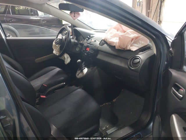 45570845 :رقم المزاد ، JM1DE1KY1E0184237 vin ، 2014 Mazda Mazda2 Sport مزاد بيع