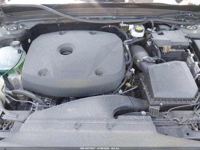 45570847 :رقم المزاد ، YV4162UL8M2508307 vin ، 2021 Volvo Xc40 T5 Inscription مزاد بيع