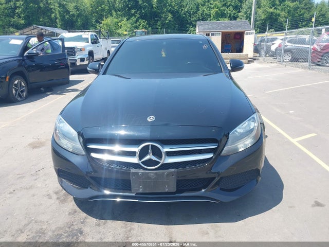 45570851 :رقم المزاد ، WDDWF4KB9JR391196 vin ، 2018 Mercedes-benz C 300 4matic مزاد بيع