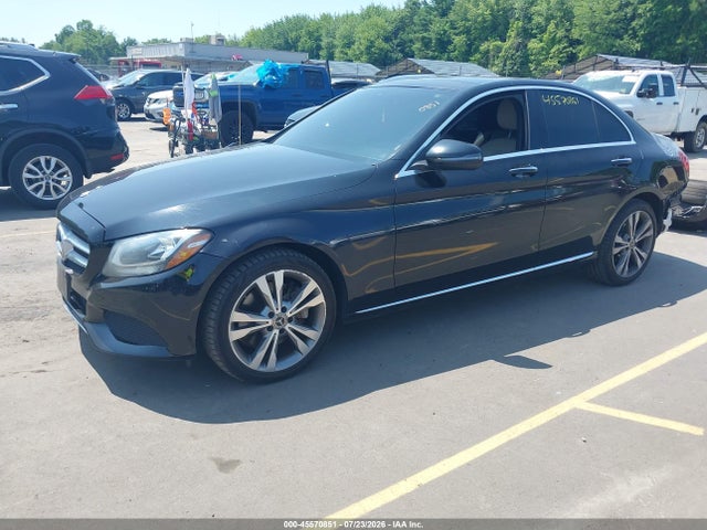 45570851 :رقم المزاد ، WDDWF4KB9JR391196 vin ، 2018 Mercedes-benz C 300 4matic مزاد بيع