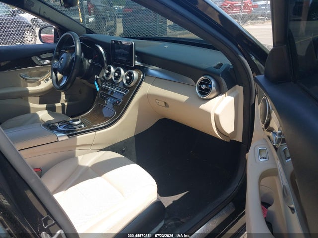 45570851 :رقم المزاد ، WDDWF4KB9JR391196 vin ، 2018 Mercedes-benz C 300 4matic مزاد بيع
