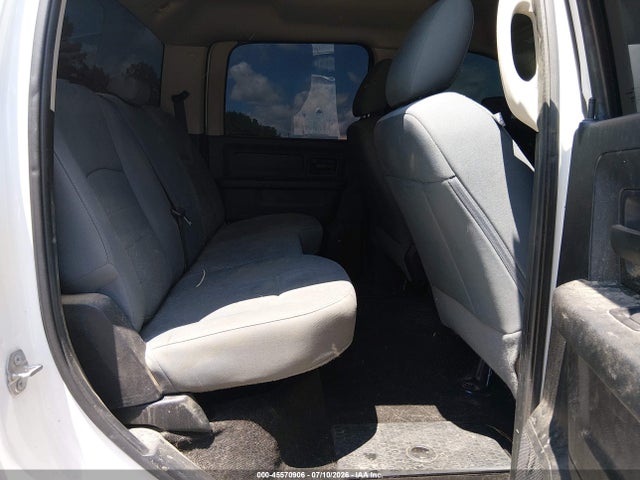 45570906 :رقم المزاد ، 3C6UR5CJ2HG509319 vin ، 2017 Ram 2500 مزاد بيع