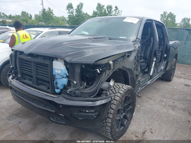 Продажа на аукционе авто 2024 Ram 1500 Laramie  4x4 6'4 Box, vin: 1C6SRFRT1RN112750, номер лота: 45570907