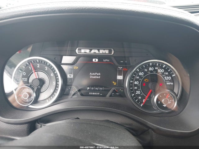 Продажа на аукционе авто 2024 Ram 1500 Laramie  4x4 6'4 Box, vin: 1C6SRFRT1RN112750, номер лота: 45570907