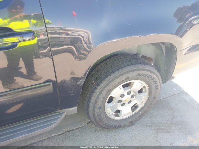 Aukcja sprzedaży 2013 Chevrolet Suburban 1500 Lt, vin: 1GNSCJE0XDR128222, numer aukcji: 45570915