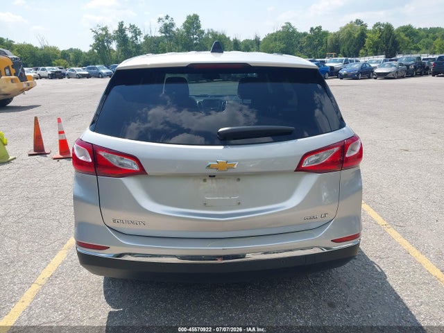 Chevrolet EQUINOX LT 2018 2GNAXSEV6J6111667 Image 16