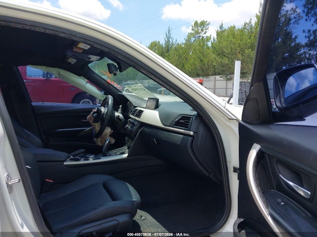 Aukcja sprzedaży 2015 Bmw 320i, vin: WBA3B1C57FK136768, numer aukcji: 45570926